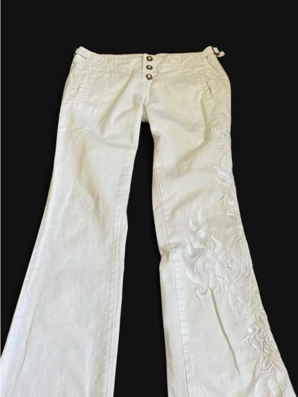 Da-Nang White Flared Embroidered Pants